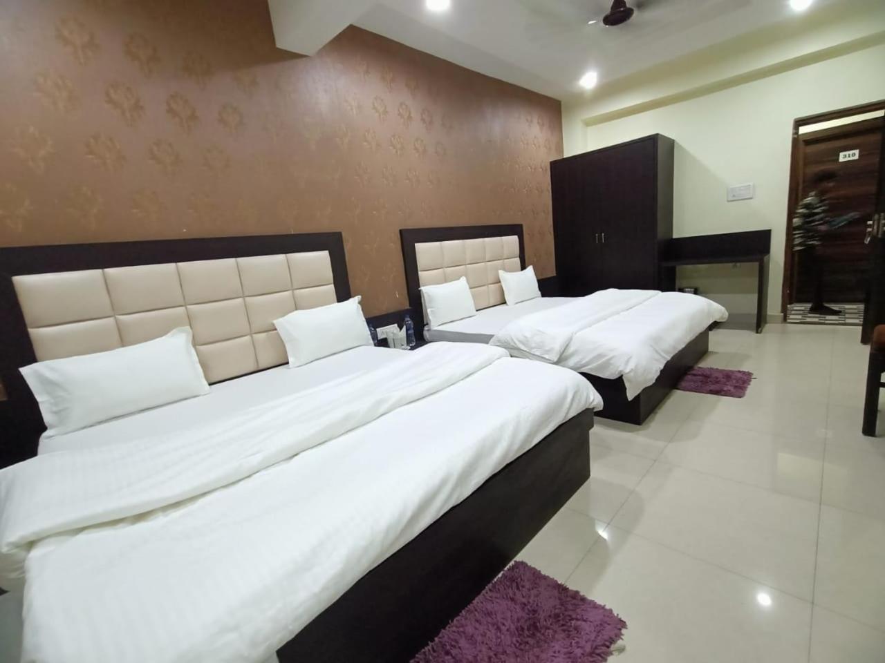 Mng Hotel Heritage Villa Канпур Экстерьер фото